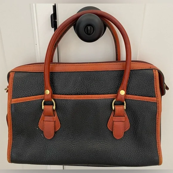 Vintage Leather Liz Claiborne Doctor handbag Purse Pebbled Black Brown trim bag - Picture 3 of 11